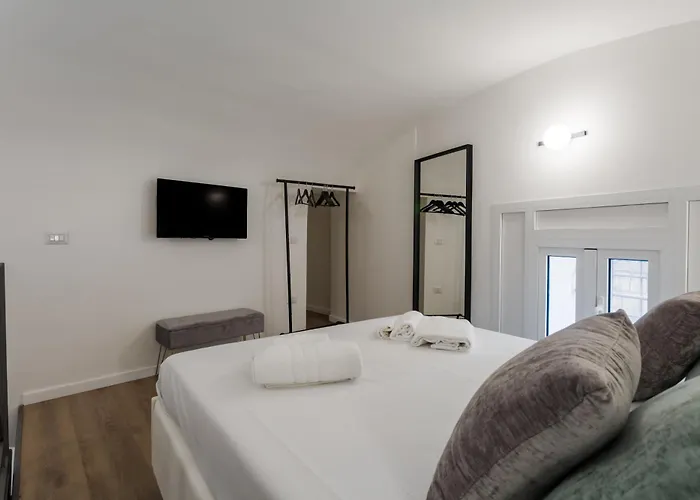 Al Canneto 7h By Dimorra * Napoli